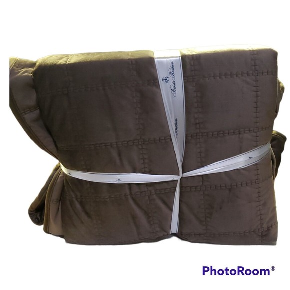 Brooks Brothers Bedding Brooks Brothers Full Queen Velvet Quilt